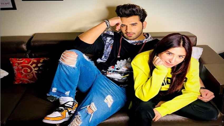 Bigg Boss 13 fame Paras Chhabra and Mahira Sharma to Sign a Punjabi